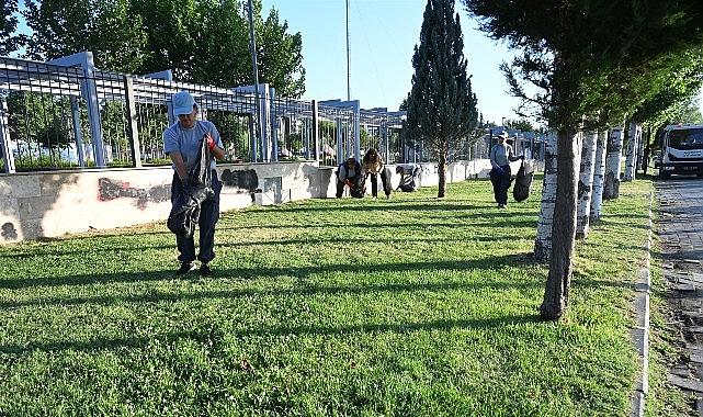 Salihli Belediyesi Temizlik İşleri ile Park ve Bahçeler Müdürlüğü ekiplerimiz, Gümüşçayı ve Kurşunlu piknik alanlarını titizlikle temizleyerek pırıl pırıl hale getirdi. Salihli Belediyesi Temizlik İşleri ile Park ve Bahçeler Müdürlüğü ekiplerimiz, Gümüşçayı ve Kurşunlu piknik alanlarını titizlikle temizleyerek pırıl pırıl hale getirdi.