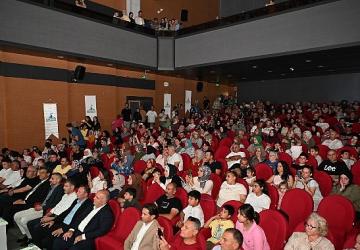 Kartepe Belediyesi Genç Akademi 4. Dönem Mezunlarını Gururla Uğurladı