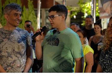 11. Çeşme Uluslararası Açık Satranç Turnuvası'nda Simultane Gösteri yoğun ilgi gördü!