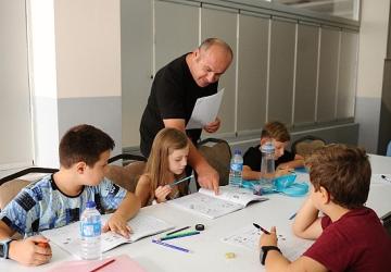 Karşıyaka Belediyesi'nden eğitime destek