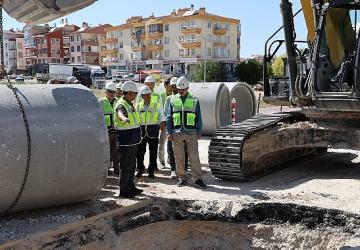 Başkan Altay: “2. Etabı Devam Eden Kanalizasyon Master Planı İle Olası Taşkınları Önüne Geçeceğiz"