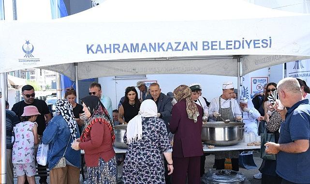 Aşure İkramıyla Kültürel Değerler Yaşatıldı Aşure İkramıyla Kültürel Değerler Yaşatıldı