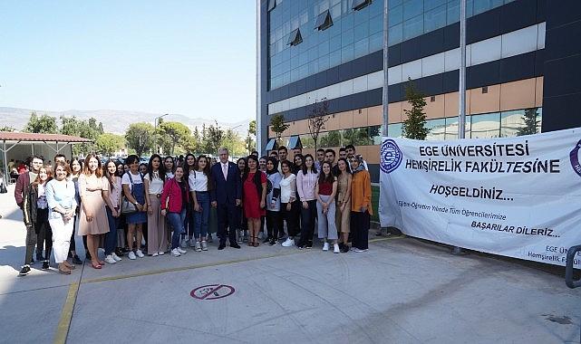 EÜ Hemşirelik Fakültesinden “Ar–Ge Başarılıları Ormanı" Sosyal Sorumluluk Projesi EÜ Hemşirelik Fakültesinden “Ar–Ge Başarılıları Ormanı" Sosyal Sorumluluk Projesi