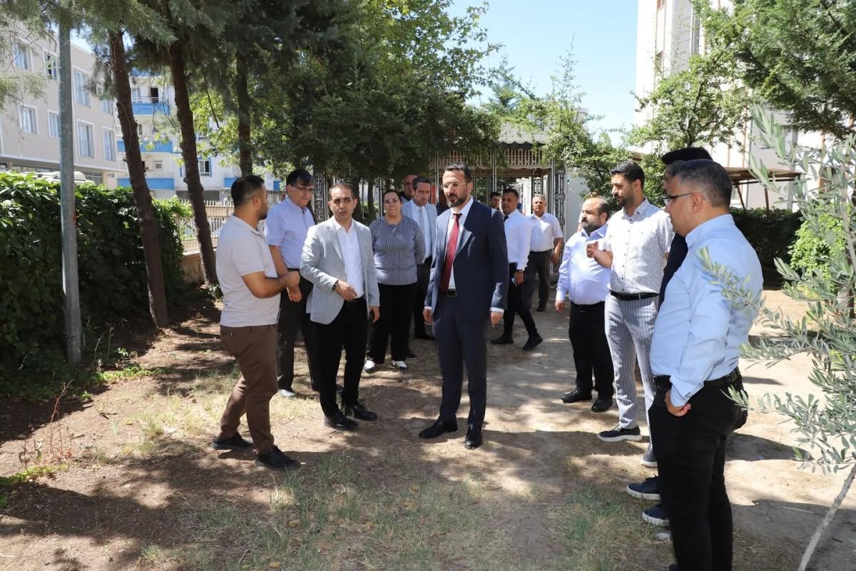 Prof. Dr. Mehmet Şirik, Kahta Devlet Hastanesi’nde yatırım projeleri yerinde incelendi Prof. Dr. Mehmet Şirik, Kahta Devlet Hastanesi’nde yatırım projeleri yerinde incelendi