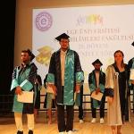 Ege Üniversitesi Spor Bilimleri Fakültesi mezunlarını coşkuyla uğurladı