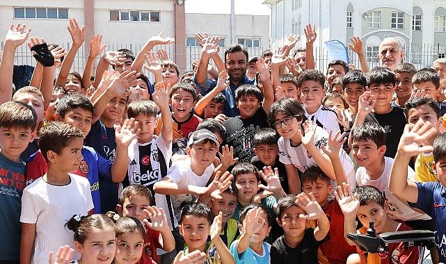 Bağcılar'da çocuklar yaz tatilini spor yaparak geçiriyor Bağcılar'da çocuklar yaz tatilini spor yaparak geçiriyor