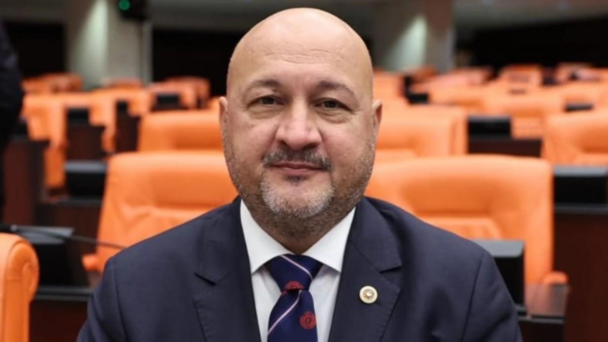 AK Partili Kurt, Adıyaman’da desteklenecek yatırım alanlarını açıkladı AK Partili Kurt, Adıyaman’da desteklenecek yatırım alanlarını açıkladı