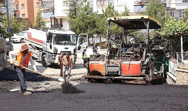 Çankaya'da asfalt çalışmaları sürüyor ASFALT ÇALIŞMALARI SÜRÜYOR Çankaya'da asfalt çalışmaları sürüyor ASFALT ÇALIŞMALARI SÜRÜYOR