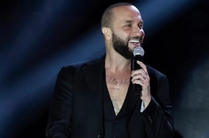 Alaçatı’da Yaz Berkay Konseriyle Başladı Alaçatı’da Yaz Berkay Konseriyle Başladı