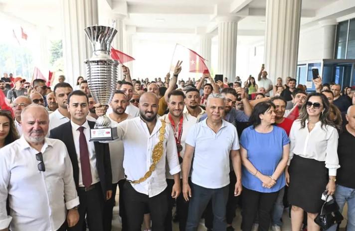 Kırkpınar Şampiyonu Muratpaşa’da Büyük Coşkuyla Kutlandı