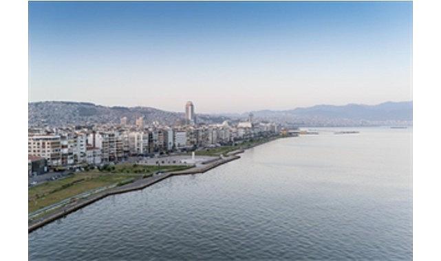 İzmir Büyükşehir Belediyesi'nin ulusal kredi notunda tarihi artış