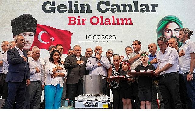 Keçiören'de Kerbela Şehitleri Anıldı, Aşure ve Lokmalar Paylaşıldı Keçiören'de Kerbela Şehitleri Anıldı, Aşure ve Lokmalar Paylaşıldı