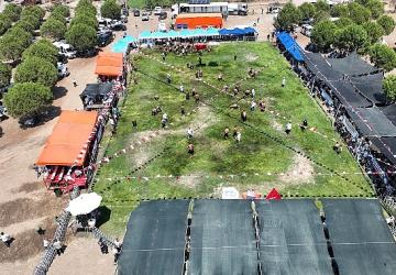 Burhaniye'de Ata Sporu Rüzgarı Esti