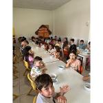 Minik öğrencilere aşure ikramı