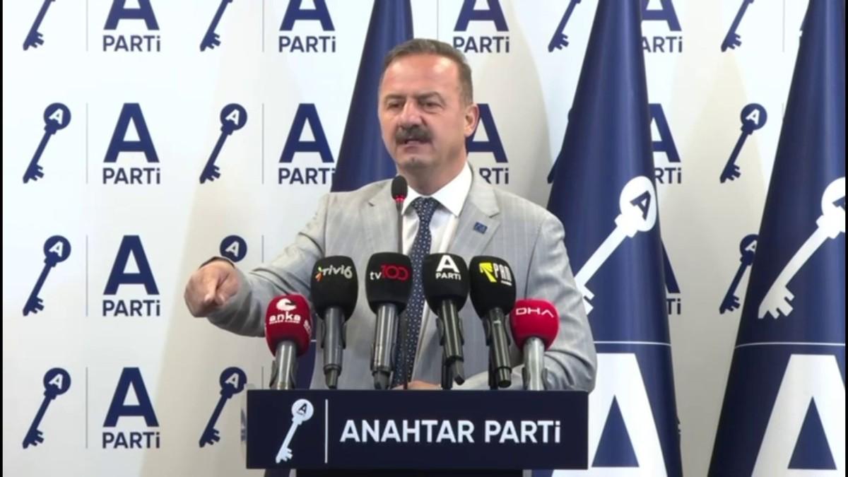 Ağıralioğlu’ndan hükûmete sert çıkış: ‘Bu parayla geçinin bakalım nasıl oluyormuş’ - Videolu Haber Ağıralioğlu’ndan hükûmete sert çıkış: ‘Bu parayla geçinin bakalım nasıl oluyormuş’ - Videolu Haber