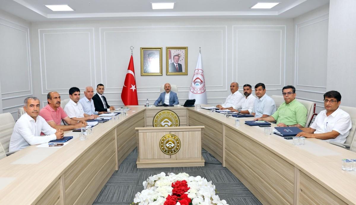 Adıyaman’da İl Özel İdaresi yatırımları Haftalık Değerlendirme toplantısında ele alındı