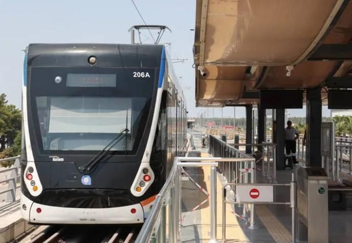 Antalya Havalimanı’nda Yeni Tramvay Durağı Hizmete Giriyor Antalya Havalimanı’nda Yeni Tramvay Durağı Hizmete Giriyor