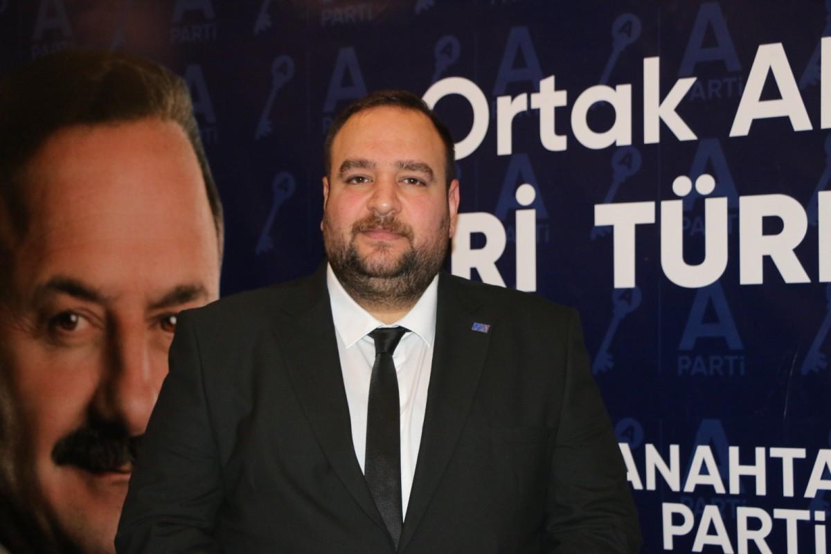 Anahtar Parti'den İklim Kanunu tepkisi: 'yerli ve millî görünümlü küresel dayatma' Anahtar Parti'den İklim Kanunu tepkisi: 'yerli ve millî görünümlü küresel dayatma'