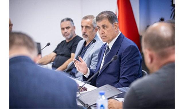 Başkan Tugay'dan gıda güvenliği için ortak akıl çağrısı Başkan Tugay'dan gıda güvenliği için ortak akıl çağrısı