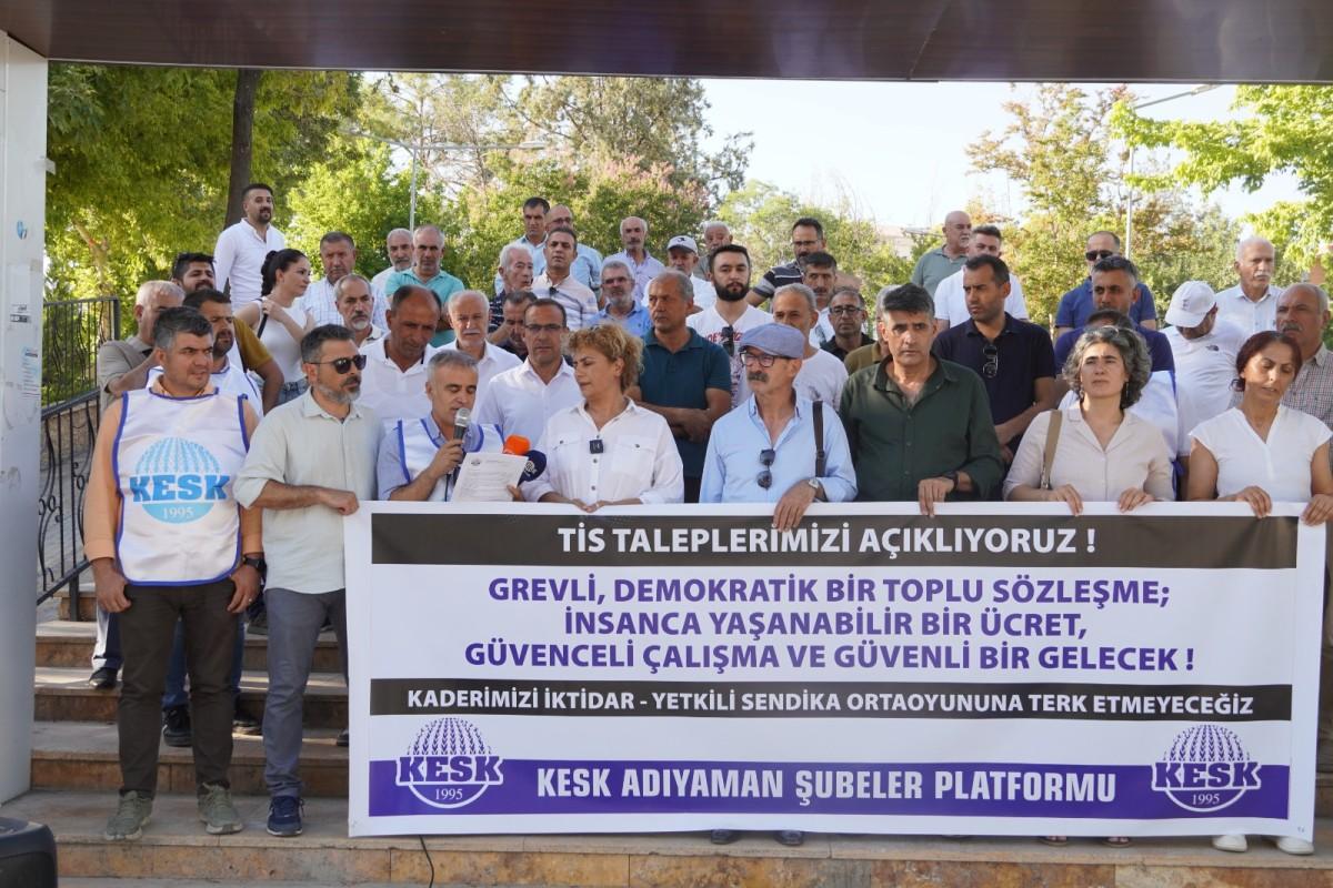 KESK Eş Genel Başkanı Ayfer Koçak’tan Adıyaman’da sert TİS çıkışı: ‘Geçinemiyoruz’ - Videolu Haber