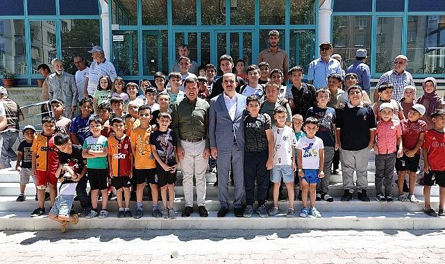 Başkan Altay ve Başkan Kılca Kur'an Öğrenen Çocukların Heyecanına Ortak Oldu Başkan Altay ve Başkan Kılca Kur'an Öğrenen Çocukların Heyecanına Ortak Oldu
