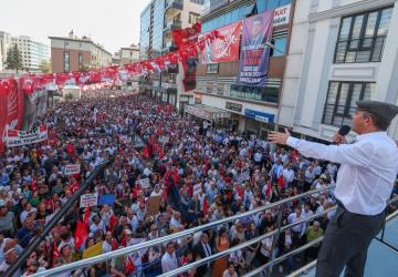 Özgür Özel Adıyaman'da konuştu: 'Yüzde 75 Özgür Özel'e inanıyor, yüzde 25 Erdoğan'a' - Videolu Haber