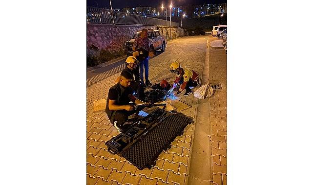 Konya Büyükşehir İtfaiyesi'nden Yürekleri Isıtan Kurtarma Operasyonu Konya Büyükşehir İtfaiyesi'nden Yürekleri Isıtan Kurtarma Operasyonu