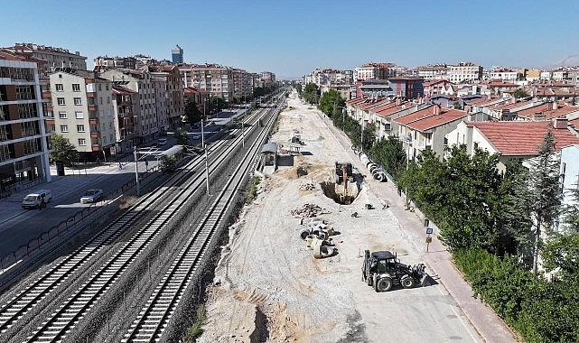 Başkan Altay: “Konya Tarihinin En Önemli Ulaşım Yatırımlarından KONYARAY Banliyö Hattında Çalışmalar Yarıyı Geçti"