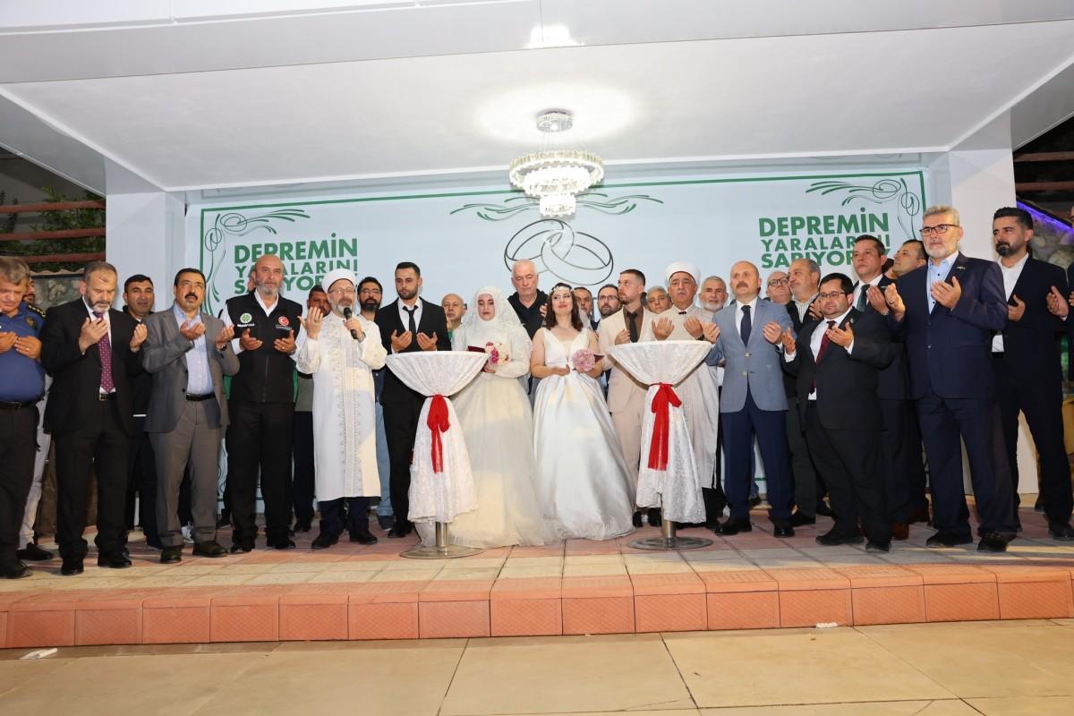 Adıyaman’da toplu nikah ve düğün töreni Adıyaman’da toplu nikah ve düğün töreni
