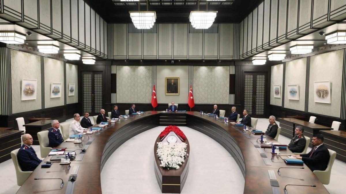 YAŞ kararları açıklandı: Selçuk Bayraktaroğlu Genelkurmay Başkanı oldu