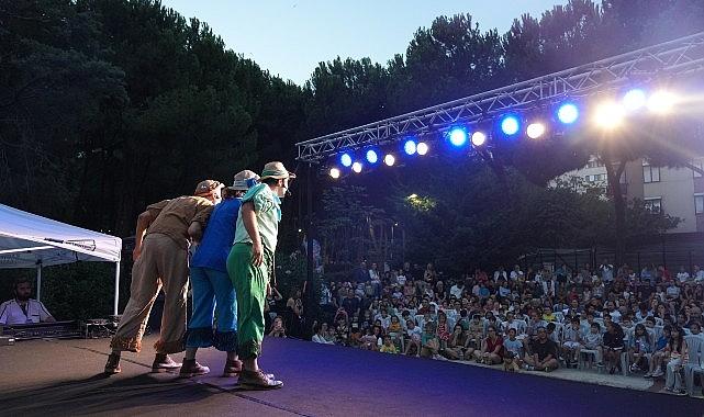 Kadıköy'de “Mahallemde Çocuk Tiyatrosu" başladı