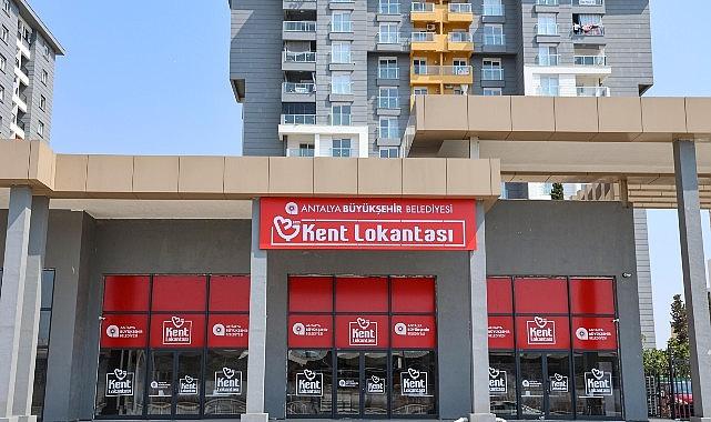 Antalya Büyükşehir Belediyesi'nin ikinci Kent Lokantası hizmete girdi