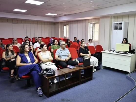 Denizli’de Sosyal Hizmet Çalışanlarına Hizmet İçi Eğitim Verildi Denizli’de Sosyal Hizmet Çalışanlarına Hizmet İçi Eğitim Verildi