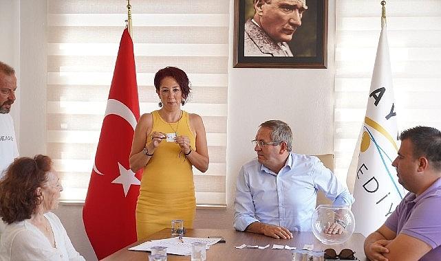 30 Ağustos Atatürk Kupası Futbol Turnuvası'nda Kura Heyecanı 30 Ağustos Atatürk Kupası Futbol Turnuvası'nda Kura Heyecanı