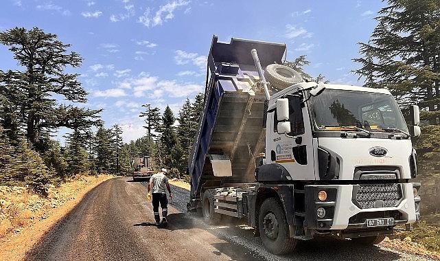 Büyükşehir Belediyesi'nden Toroslar'a asfalt Büyükşehir Belediyesi'nden Toroslar'a asfalt