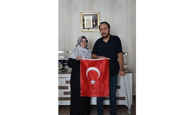 Konya Büyükşehir 15 Temmuz Gazilerini Evlerinde Ziyaret Etti Konya Büyükşehir 15 Temmuz Gazilerini Evlerinde Ziyaret Etti