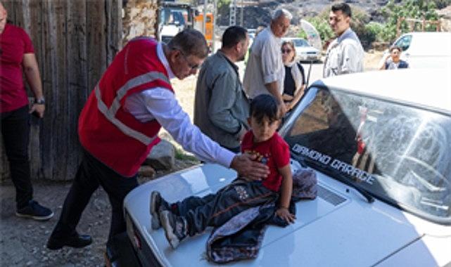Başkan Tugay yanan köyler için İzmir dayanışmasının ateşini yaktı Başkan Tugay yanan köyler için İzmir dayanışmasının ateşini yaktı
