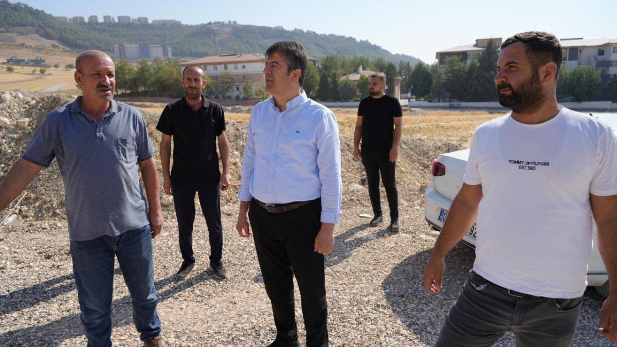 Esentepe Caddesi’nde altyapı çalışmaları devam ediyor Esentepe Caddesi’nde altyapı çalışmaları devam ediyor