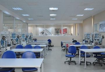 Ege Üniversitesi Mekatronik Programı, sanayiye nitelikli teknikerler kazandırıyor