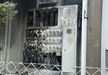 Kahta’da kavurucu sıcaklar trafo patlamasına neden oldu: Yangın sonrası bölge karanlıkta kaldı - Videolu Haber