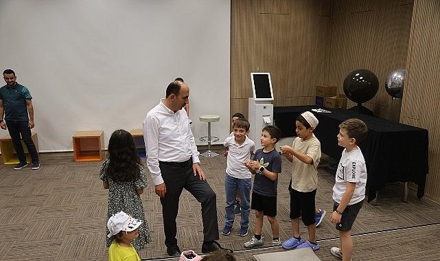 Başkan Altay, Konya Bilim Merkezi'nin Yaz Bilim Kamplarına Katılan Çocuklarla Buluştu Başkan Altay, Konya Bilim Merkezi'nin Yaz Bilim Kamplarına Katılan Çocuklarla Buluştu