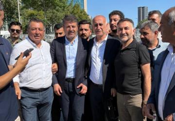 Başkan Tutdere ev hapsiyle serbest bırakıldı: 'Adıyamanlılar Başkanımızla buluşmaya hazır olsun'