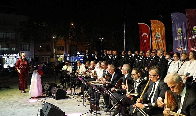 İnegöl Belediyesi TSM Korosundan Muhteşem Konser İnegöl Belediyesi TSM Korosundan Muhteşem Konser