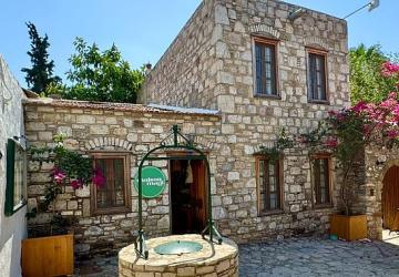 Maison Magi, Ağustos Ayında Sanatı, Doğayı ve Bütünsel Deneyimi Bir Araya Getiriyor