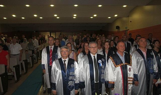 EÜ Su Ürünleri Fakültesi 39. dönem mezunlarını sektöre uğurladı EÜ Su Ürünleri Fakültesi 39. dönem mezunlarını sektöre uğurladı