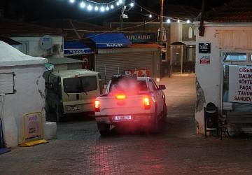 Çeşme'de yaz temizliği ve ilaçlama seferberliği: 24 saat kesintisiz hizmet