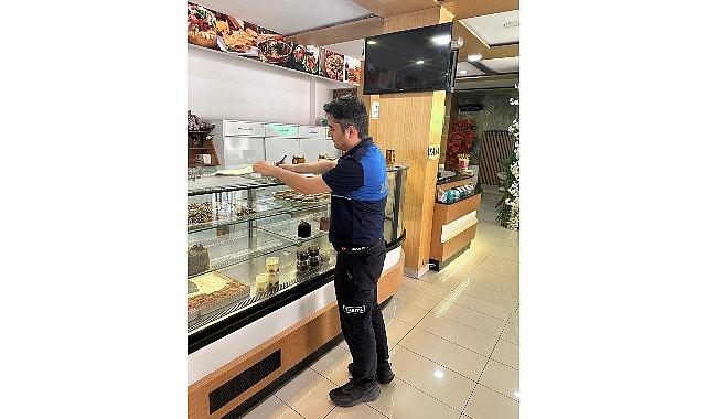 Zabıtadan Pastane, Tatlıcı Ve Dondurmacılara Denetim Zabıtadan Pastane, Tatlıcı Ve Dondurmacılara Denetim