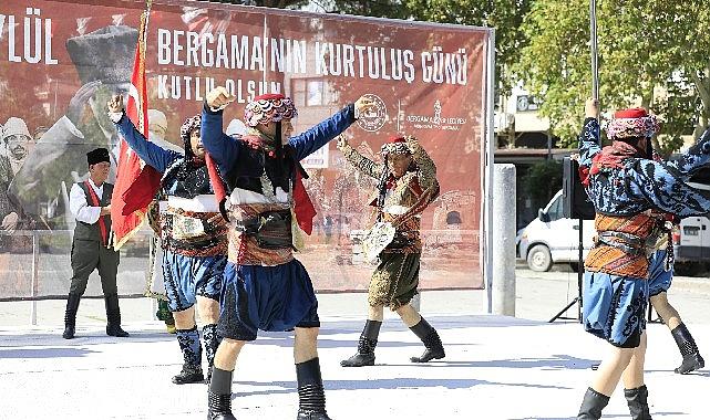 Bergama'nın Kurtuluşu törenlerle kutlandı Bergama'nın Kurtuluşu törenlerle kutlandı