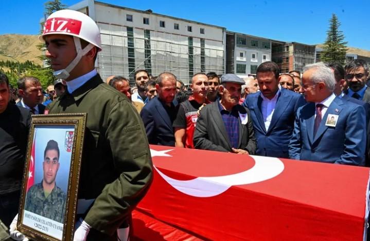Bitlis’te Şehit Uyanık İçin Son Görev Bitlis’te Şehit Uyanık İçin Son Görev