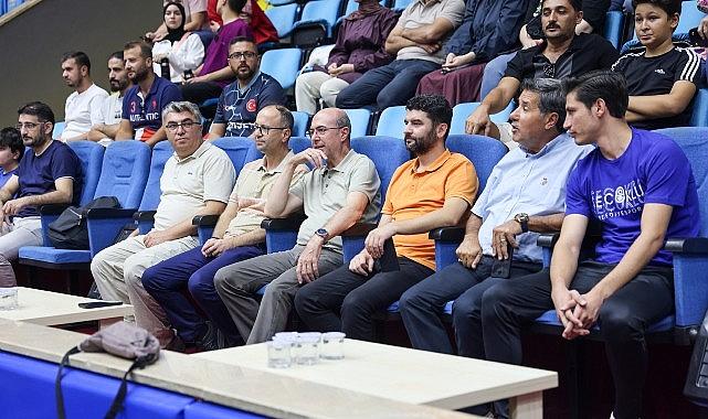 Sporun Merkezi Selçuklu'da Masa Tenisi Heyecanı Yaşandı